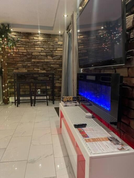 ניו יורק Brooklyn Luxury Spring Retreat With Private Outdoor Space מראה חיצוני תמונה